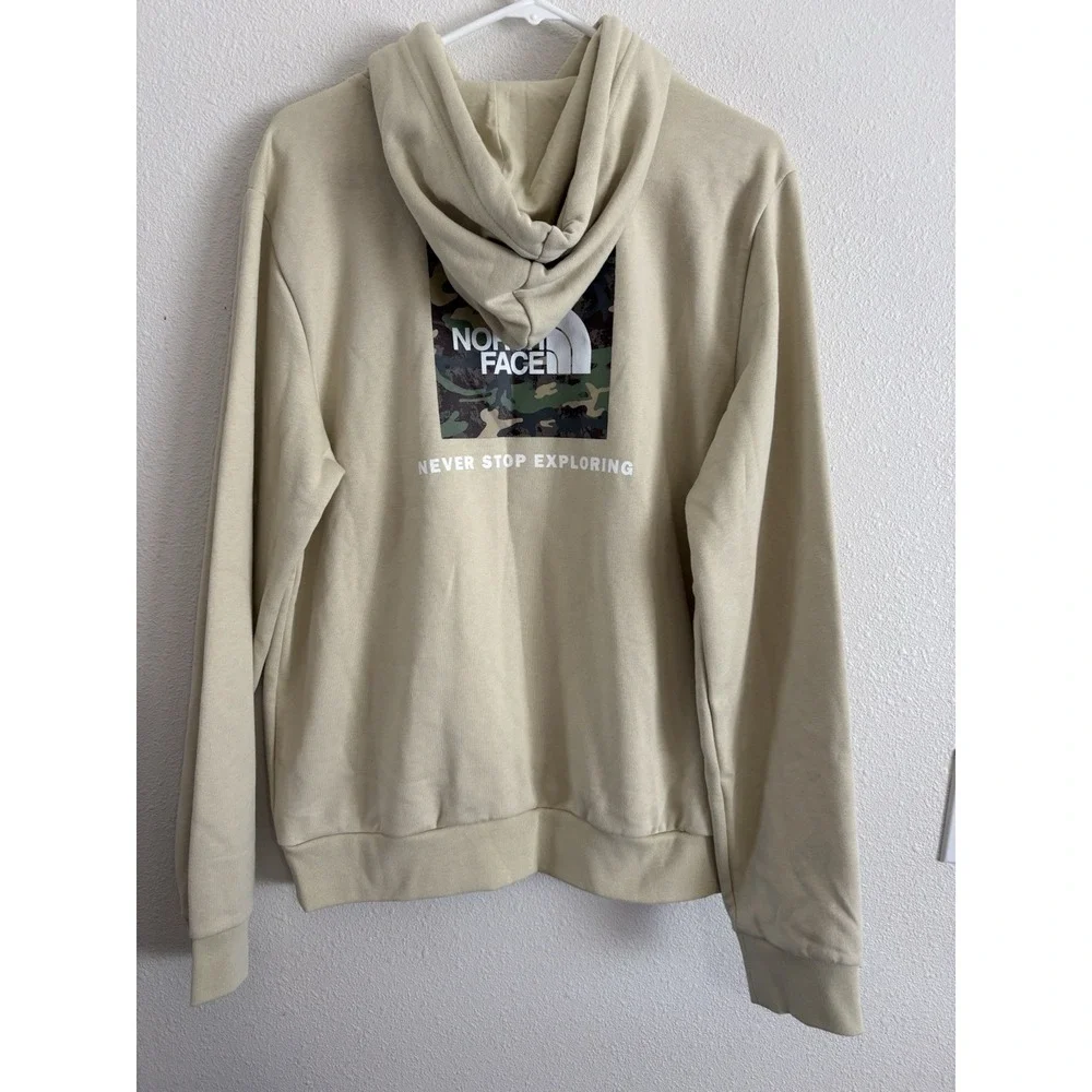 The North Face Men's M Evolution Hoodie Beige Camo Graphic NWT